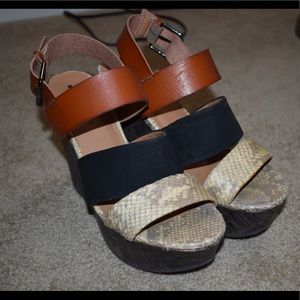 Mossimo wedge sandals